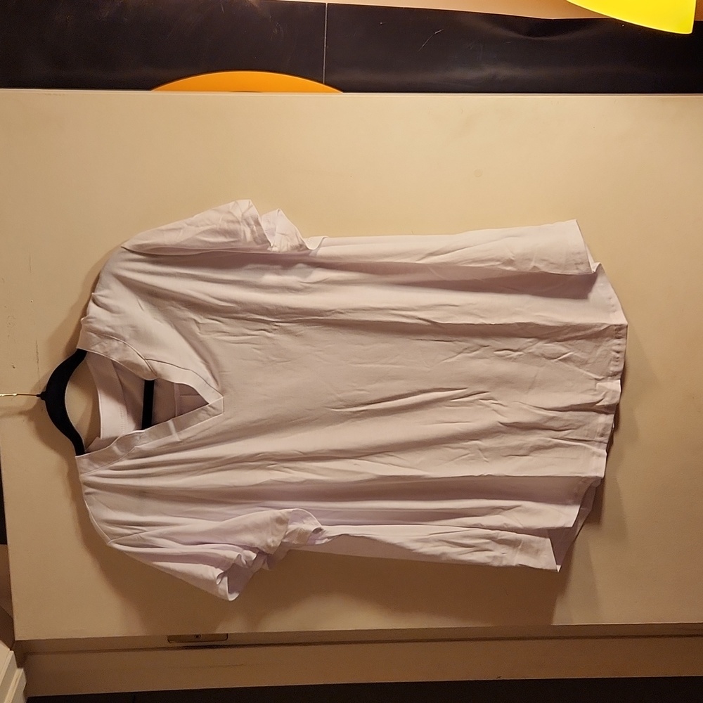 white v neck t shirt